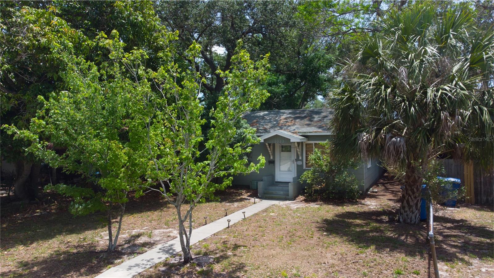 Image 3 of 28 For 2222 34th Avenue N