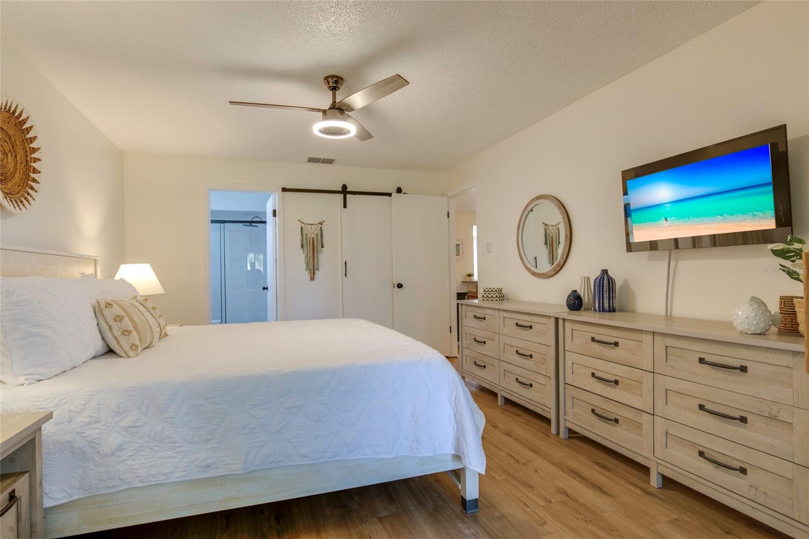 Image 16 of 27 For 1500 Heather Ridge Boulevard 109
