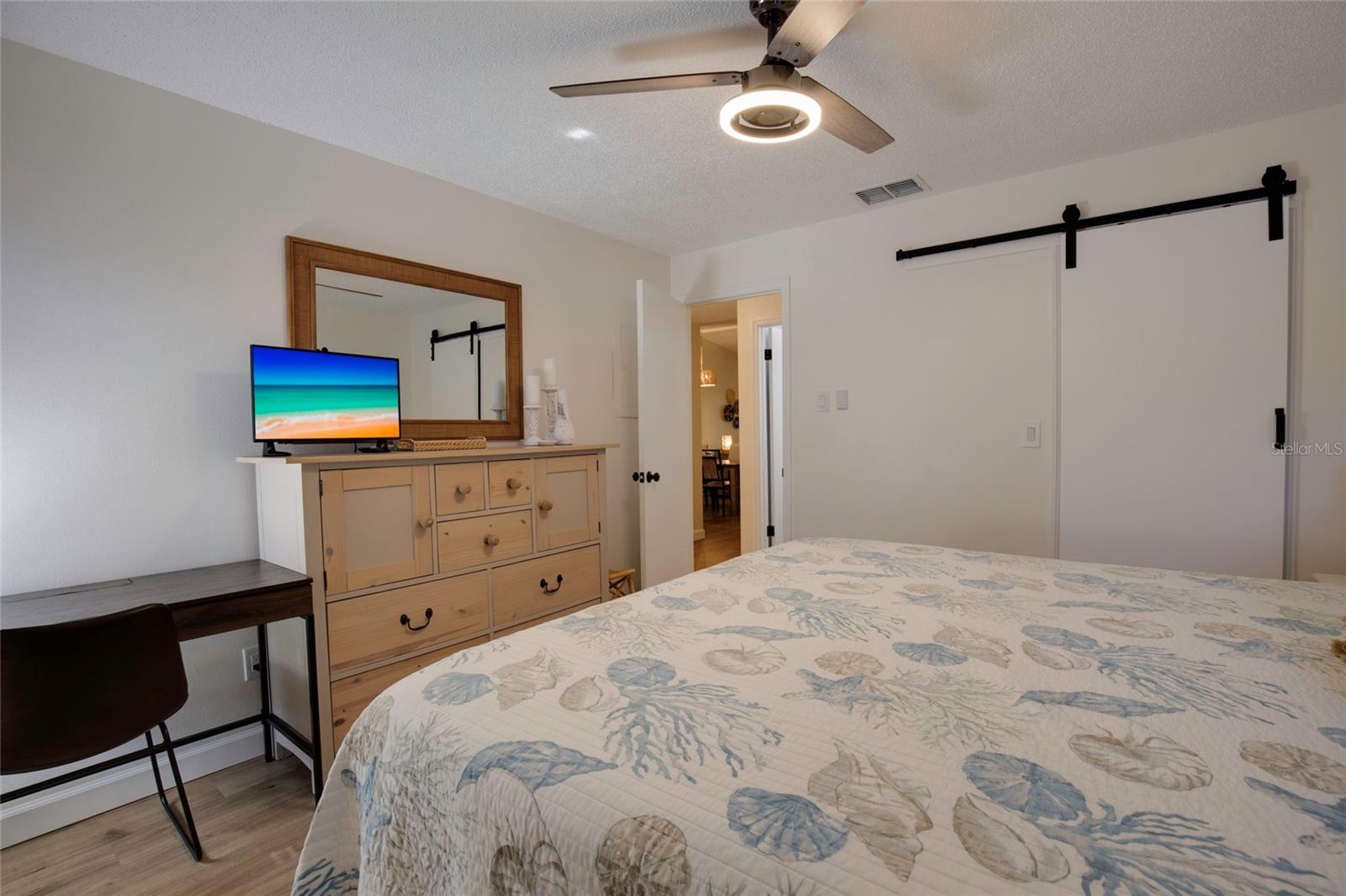 Image 20 of 27 For 1500 Heather Ridge Boulevard 109