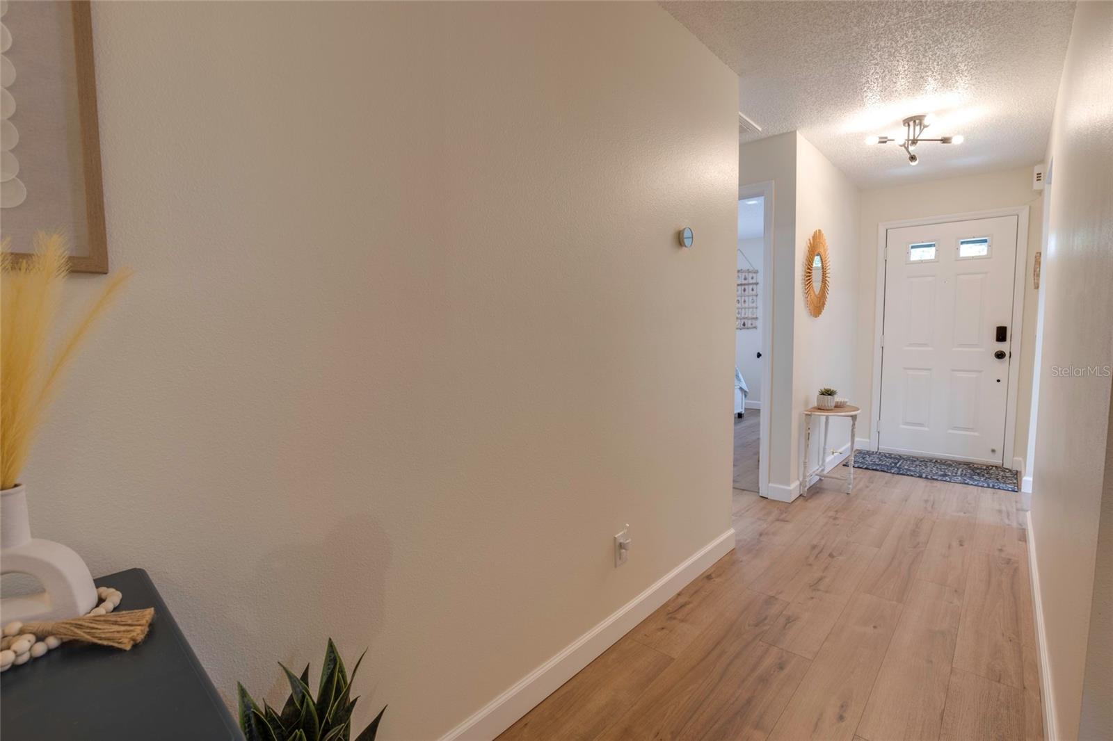 Image 5 of 27 For 1500 Heather Ridge Boulevard 109