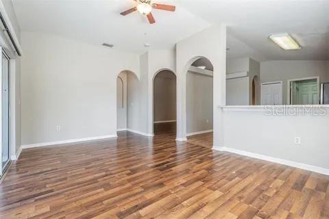 Image 20 of 37 For 7637 Merchantville Circle