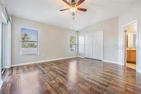 Image 23 of 37 For 7637 Merchantville Circle