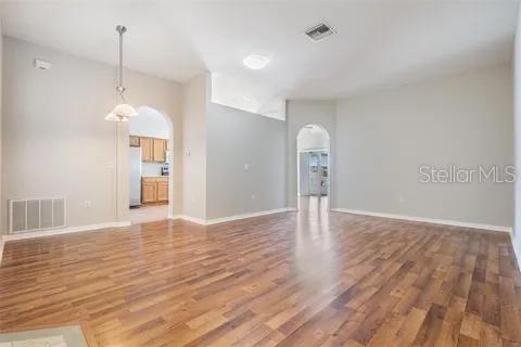 Image 24 of 37 For 7637 Merchantville Circle