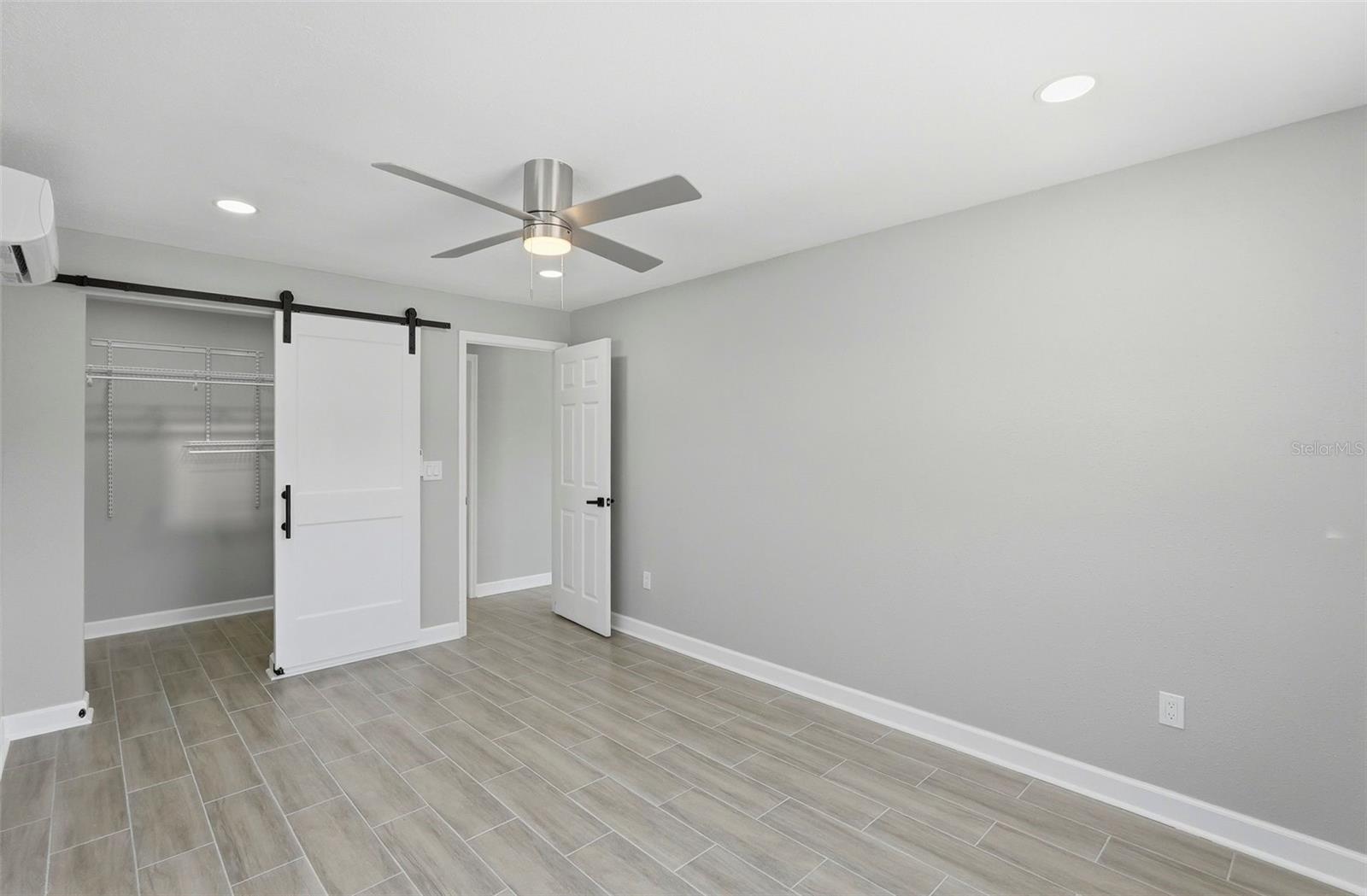 Image 27 of 42 For 14906 Bayshore Drive