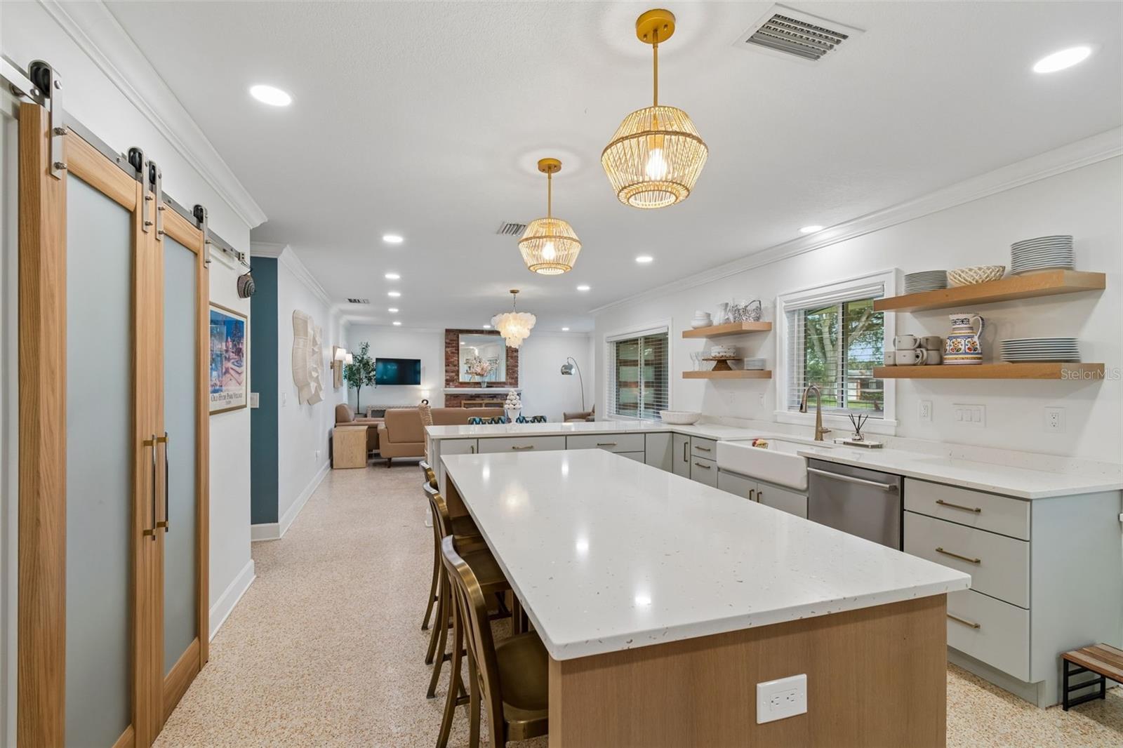 Image 12 of 40 For 10916 Carrollwood Drive