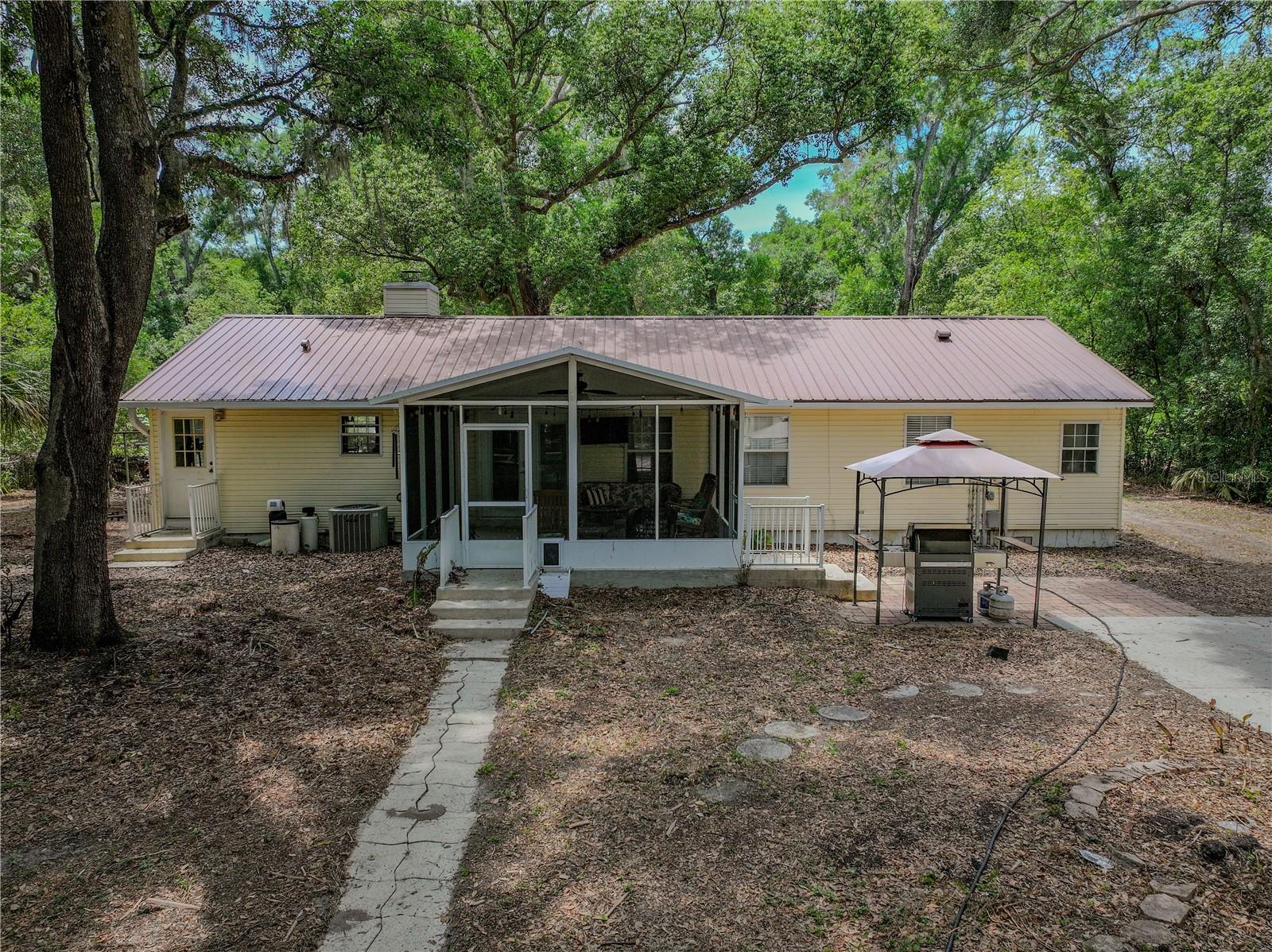 Image 22 of 31 For 10324 Skewlee Road