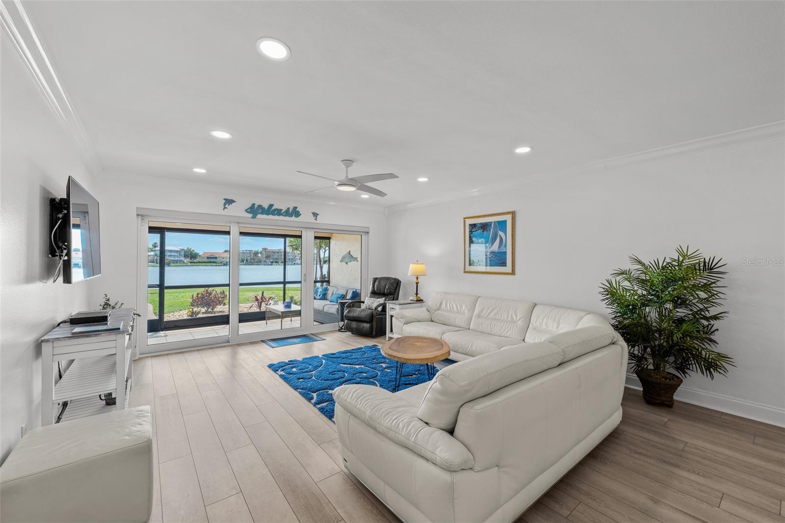 Image 13 of 44 For 4740 Brittany Drive S 31
