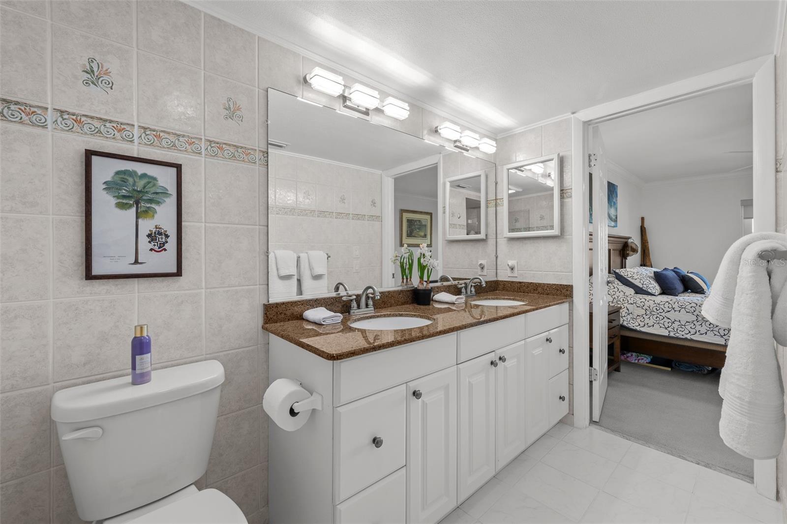 Image 20 of 44 For 4740 Brittany Drive S 31
