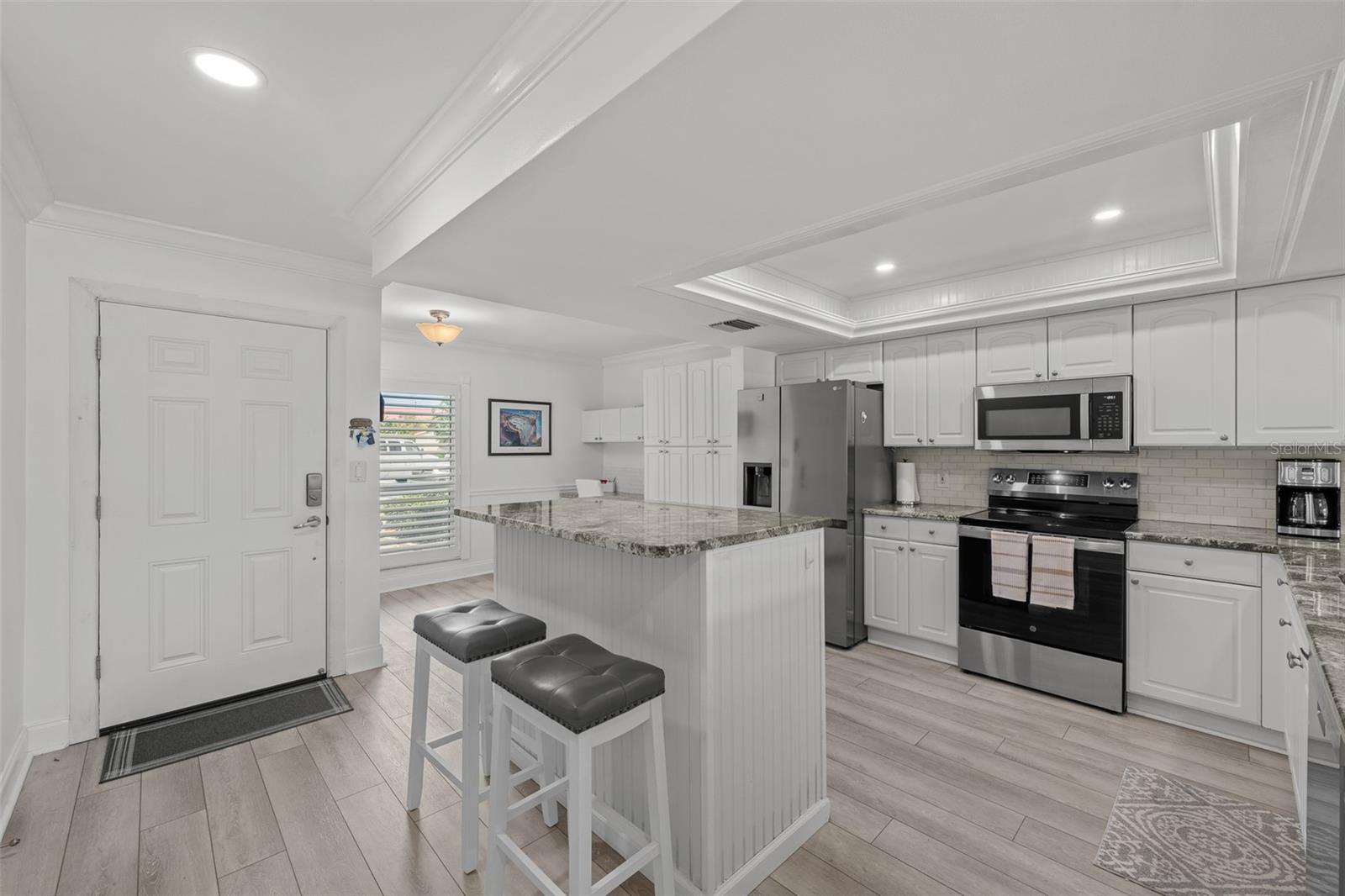 Image 4 of 44 For 4740 Brittany Drive S 31