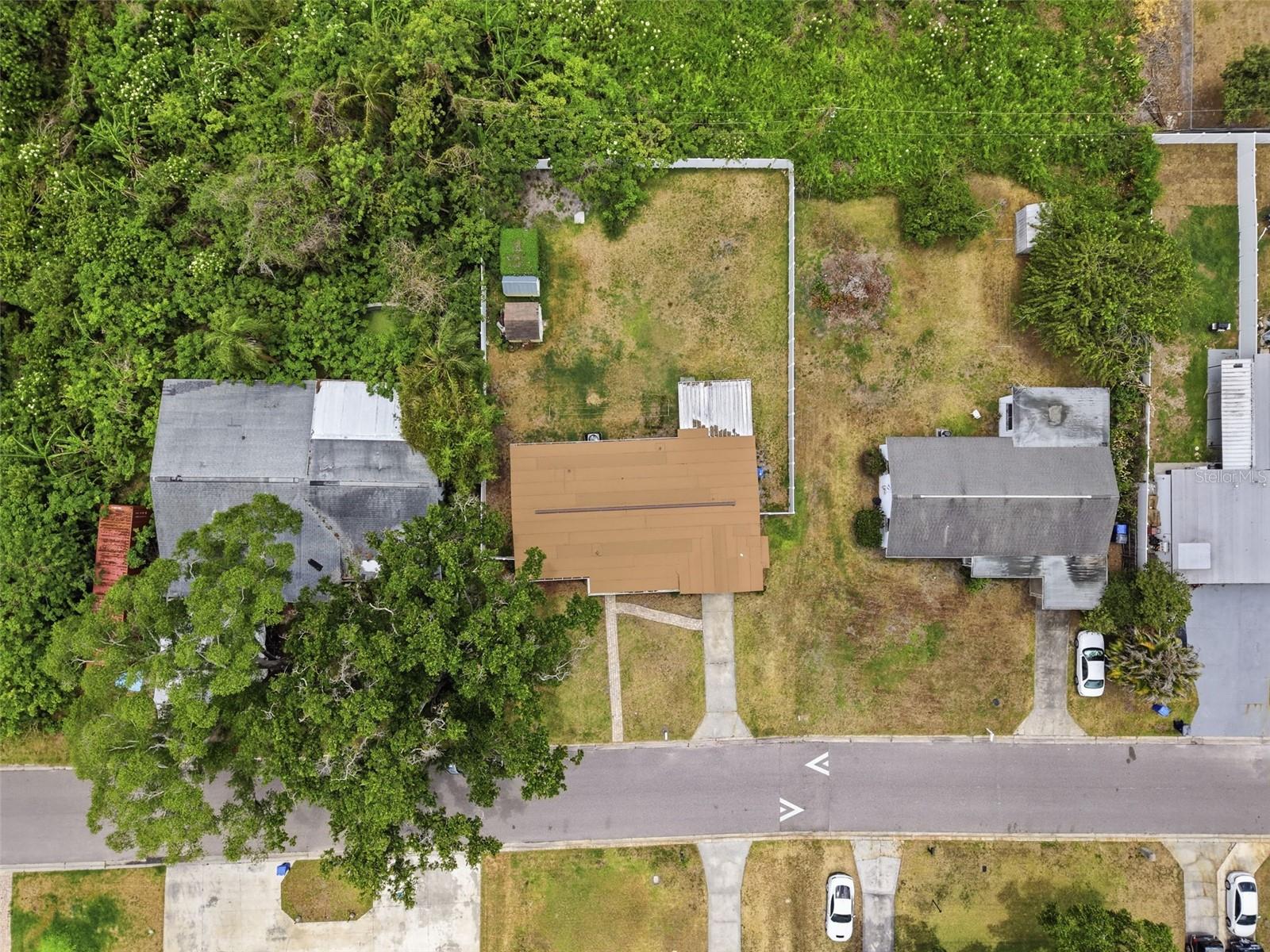 Image 42 of 44 For 2518 North Street