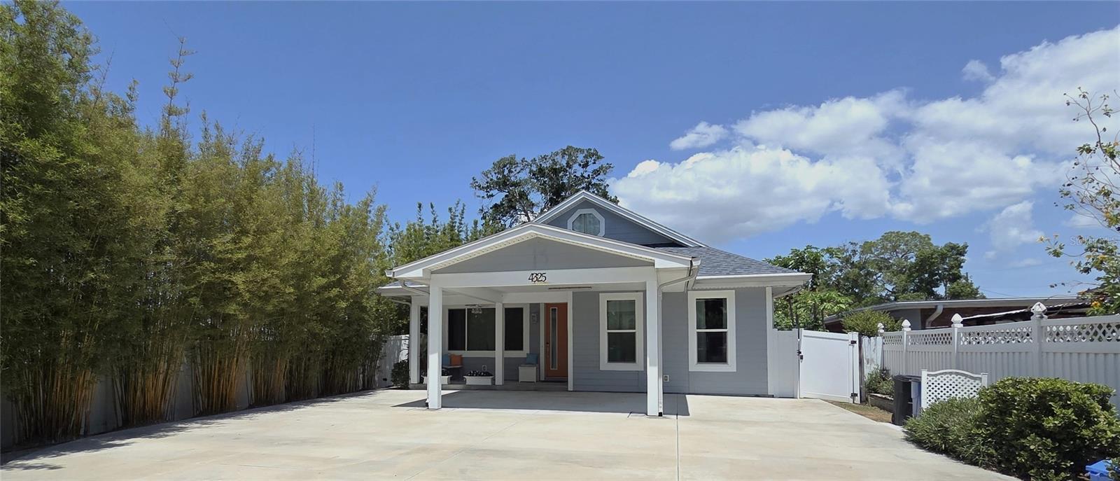 Listing photo id 0 for 4325 78th Avenue N