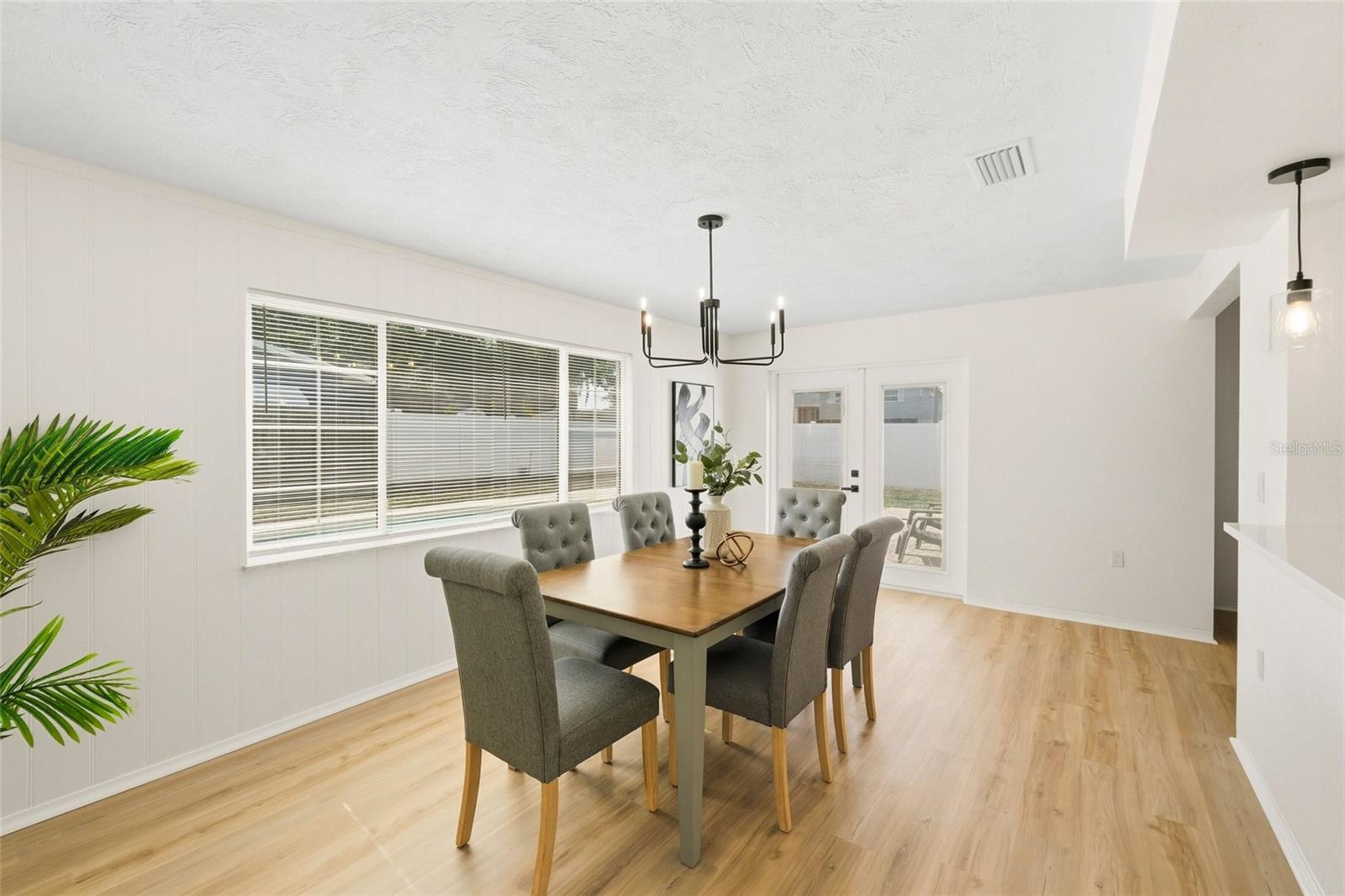 Image 15 of 36 For 8601 139th Street