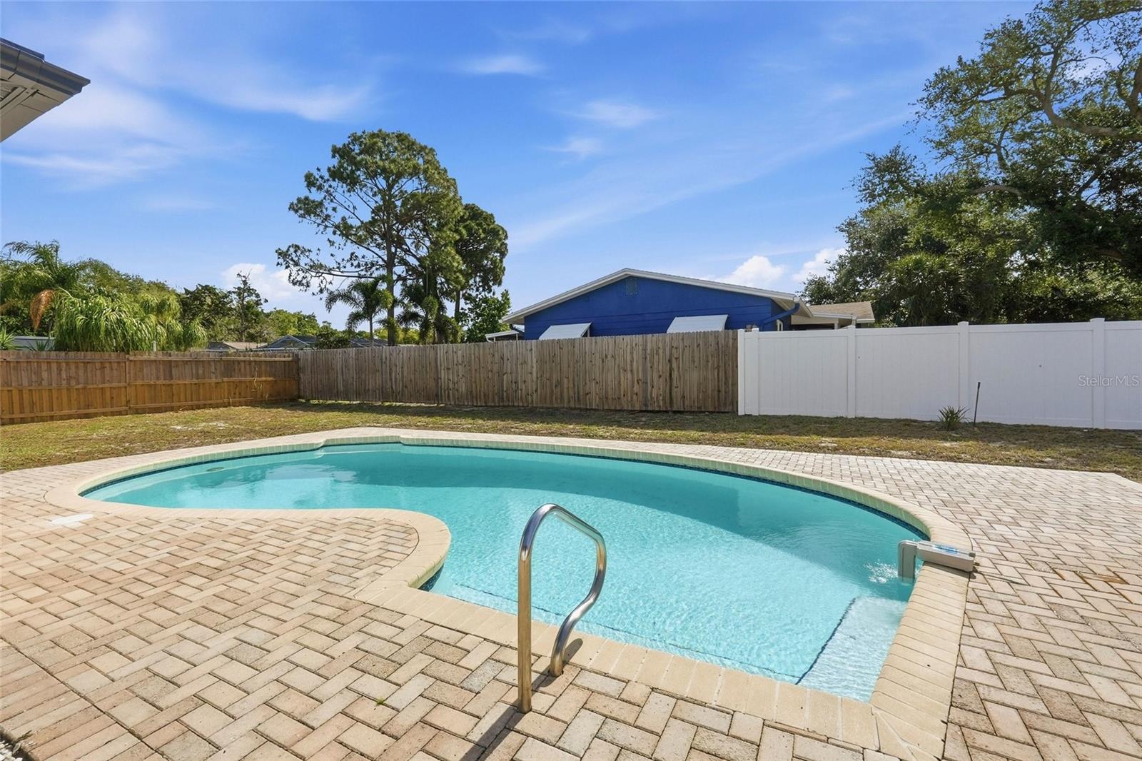 Image 32 of 36 For 8601 139th Street