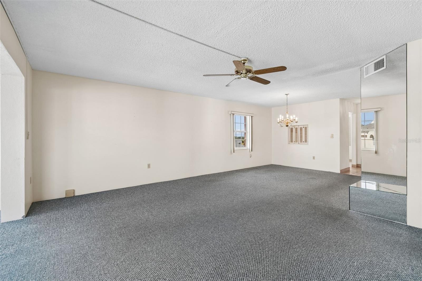 Image 15 of 71 For 6960 20th Avenue N 501