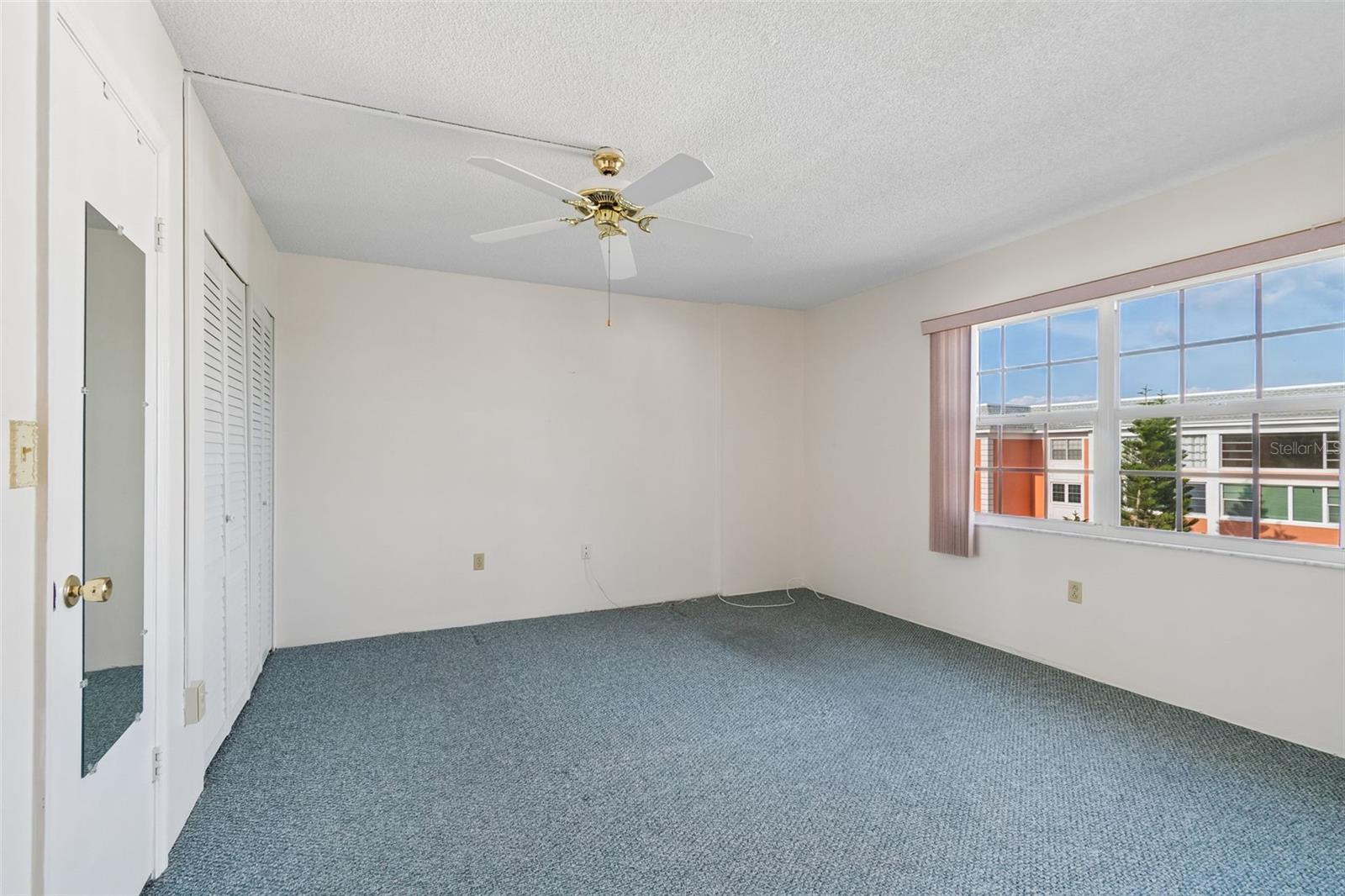 Image 28 of 71 For 6960 20th Avenue N 501