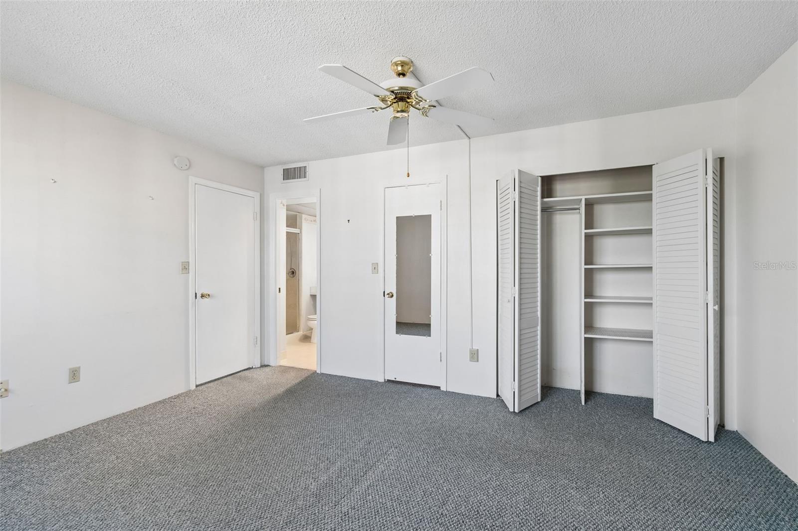 Image 30 of 71 For 6960 20th Avenue N 501