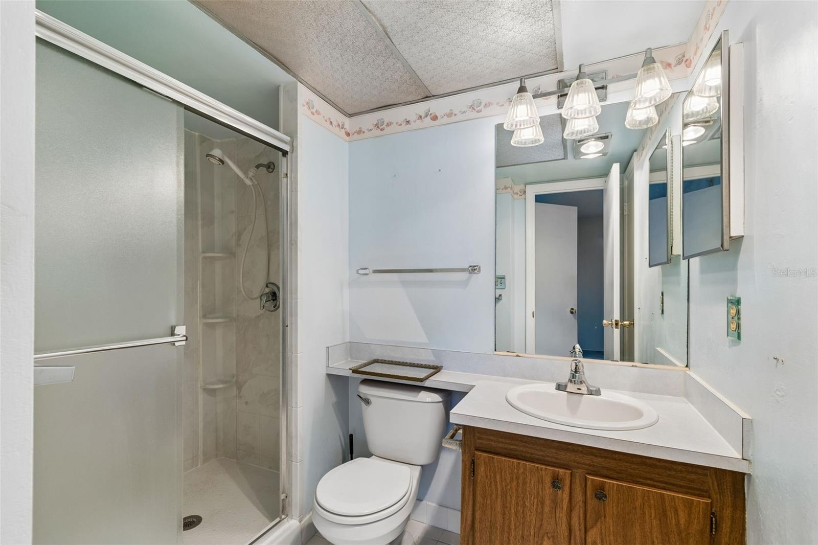 Image 33 of 71 For 6960 20th Avenue N 501