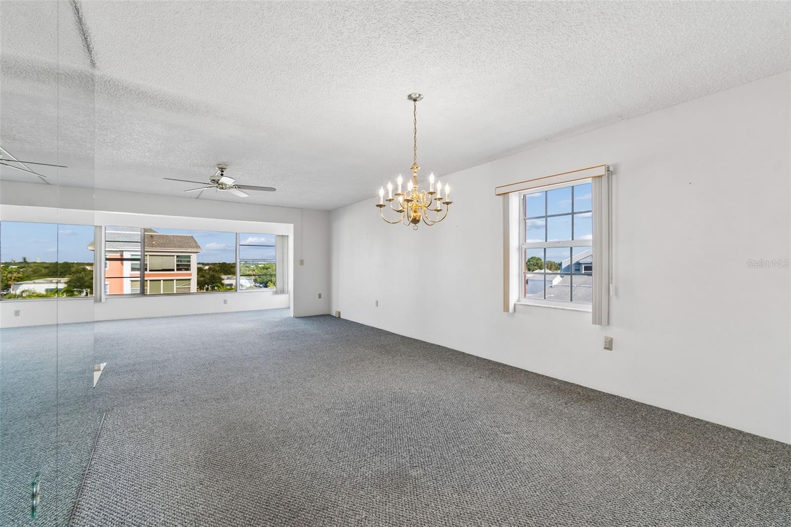 Image 7 of 71 For 6960 20th Avenue N 501