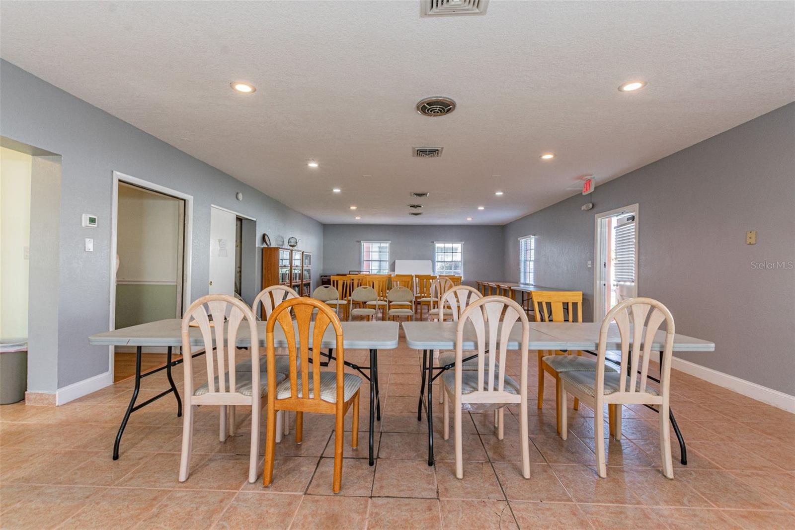 Image 70 of 71 For 6960 20th Avenue N 501