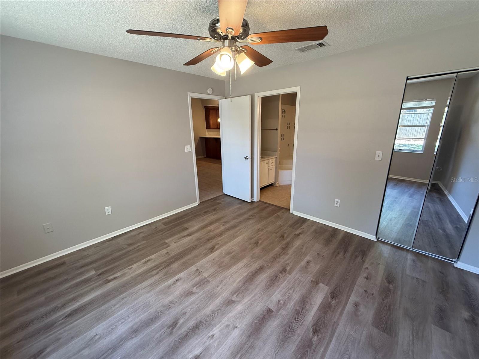 Image 11 of 17 For 4607 Lantana Place