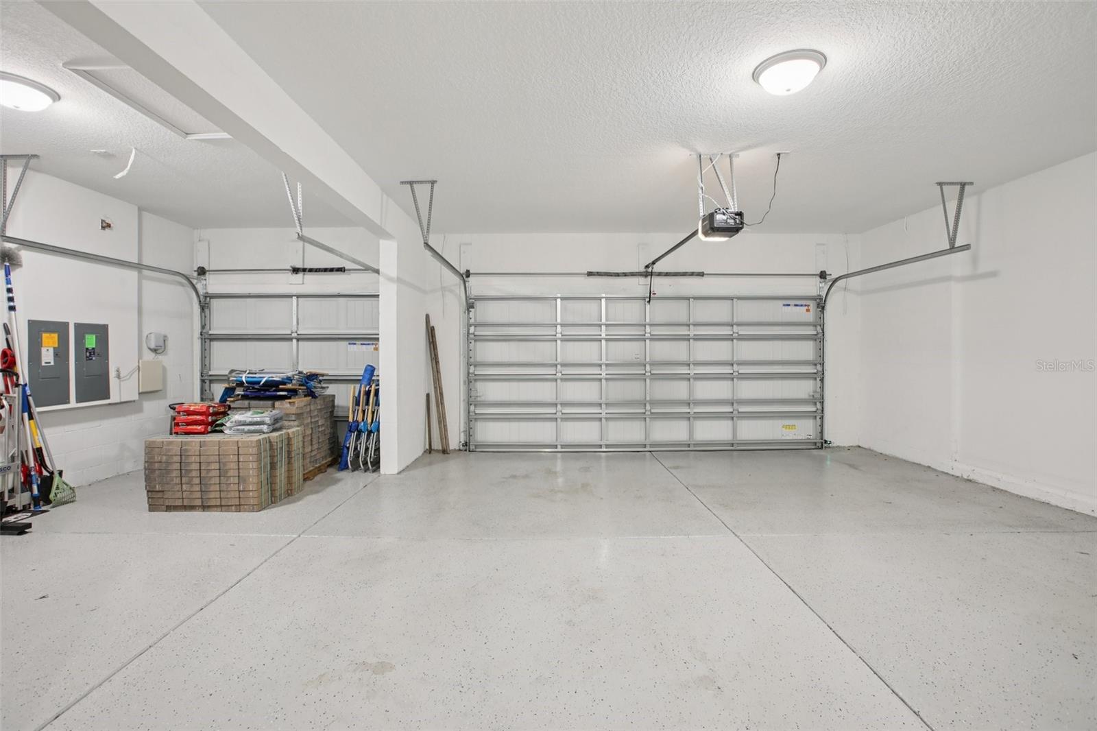 Image 36 of 47 For 9508 Pyrenees Place