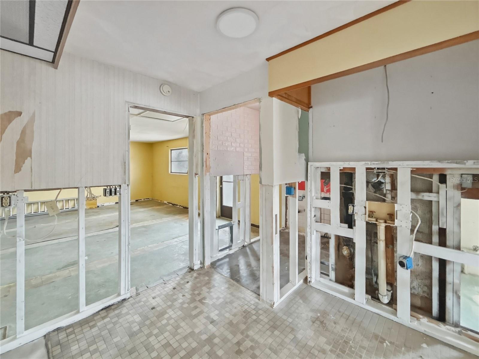 Image 18 of 28 For 750 115th Avenue