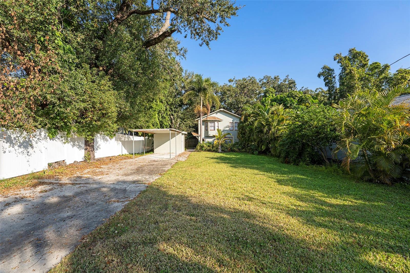 Image 4 of 39 For 309 Osborne Avenue