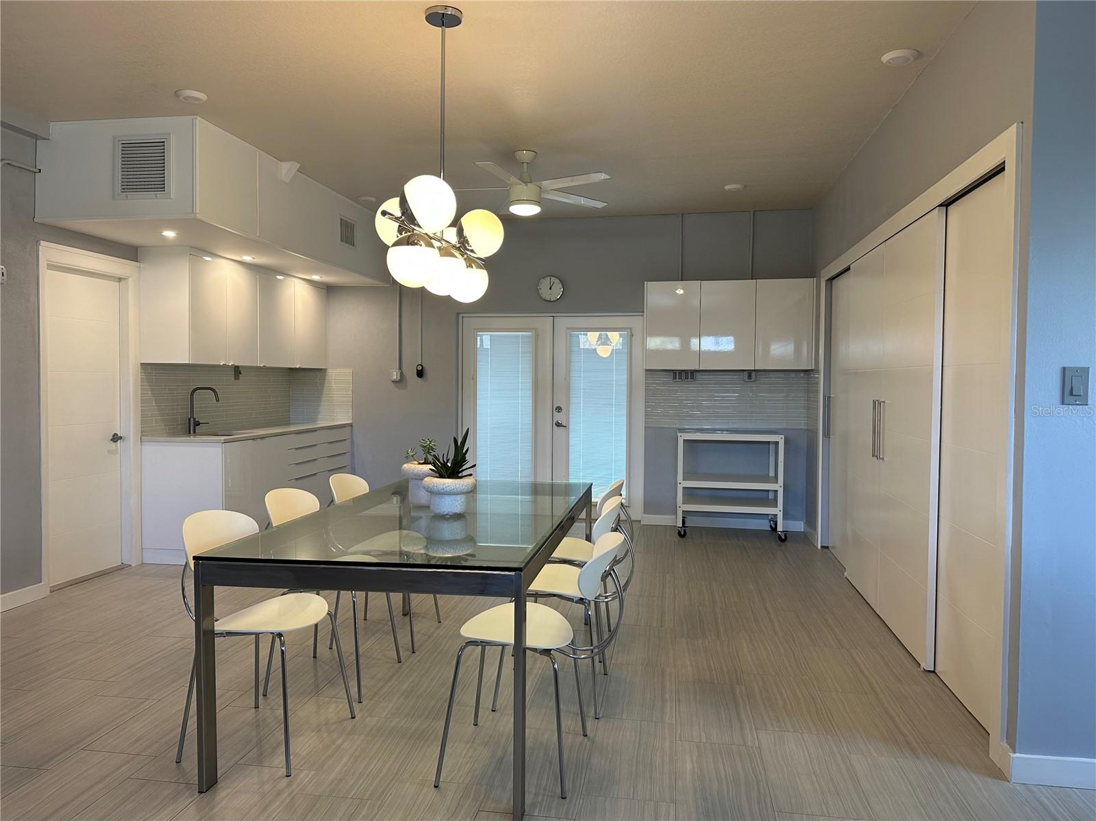 Image 33 of 48 For 114 13th Street