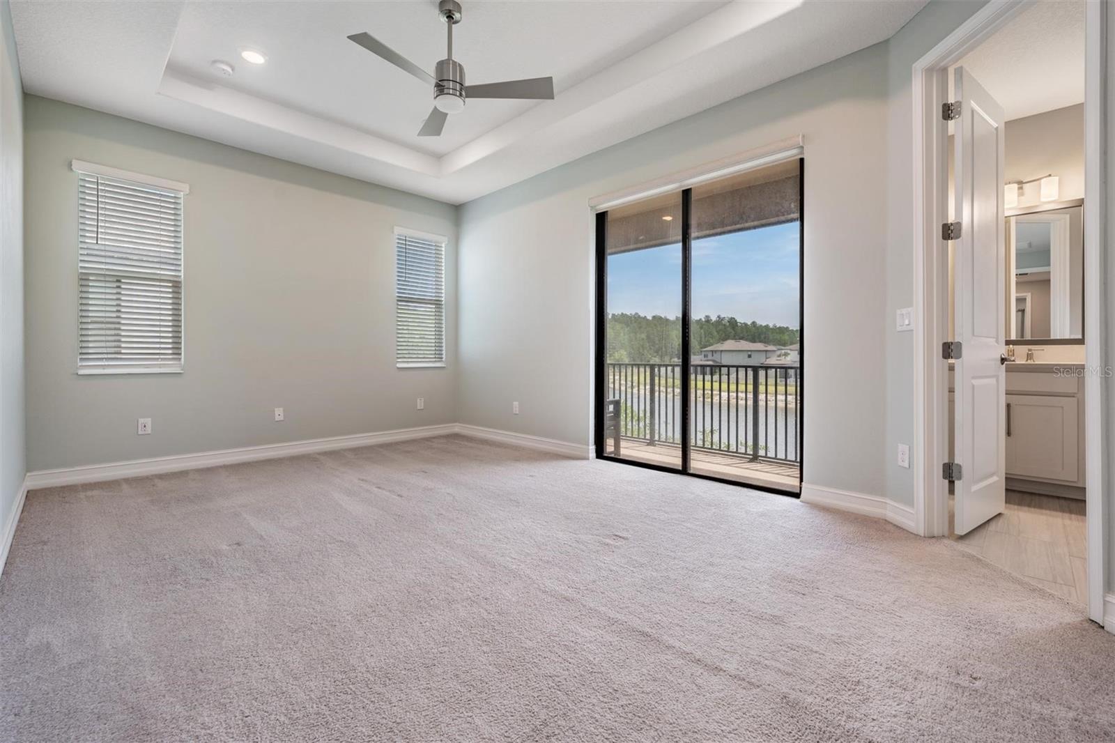 Image 13 of 49 For 4830 Isola Court
