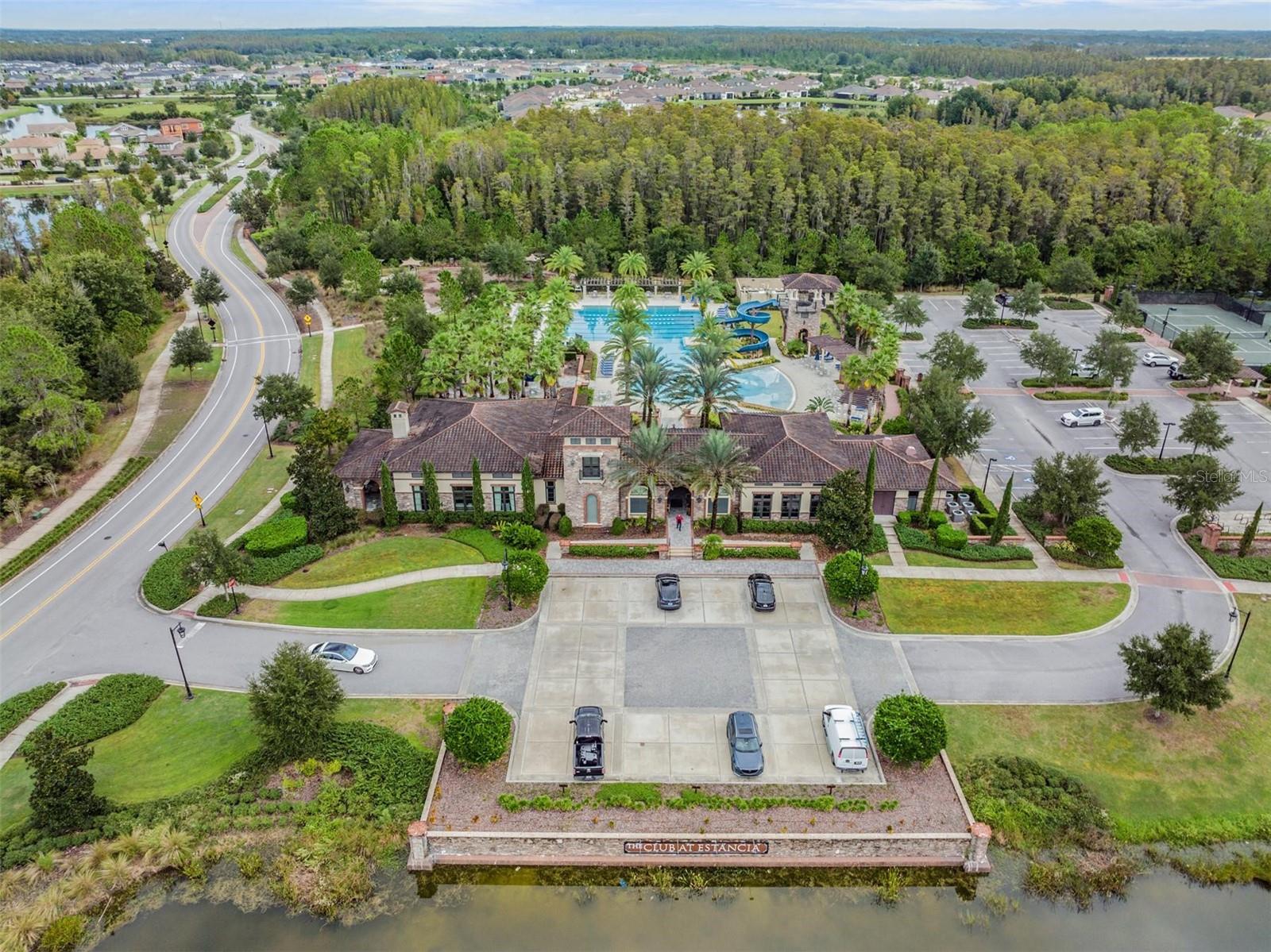 Image 32 of 49 For 4830 Isola Court