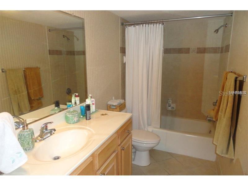 Image 15 of 23 For 6100 Gulfport Boulevard S 102
