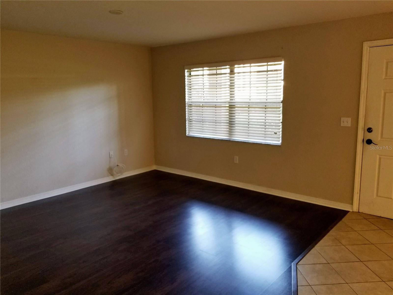 Image 8 of 23 For 6100 Gulfport Boulevard S 102