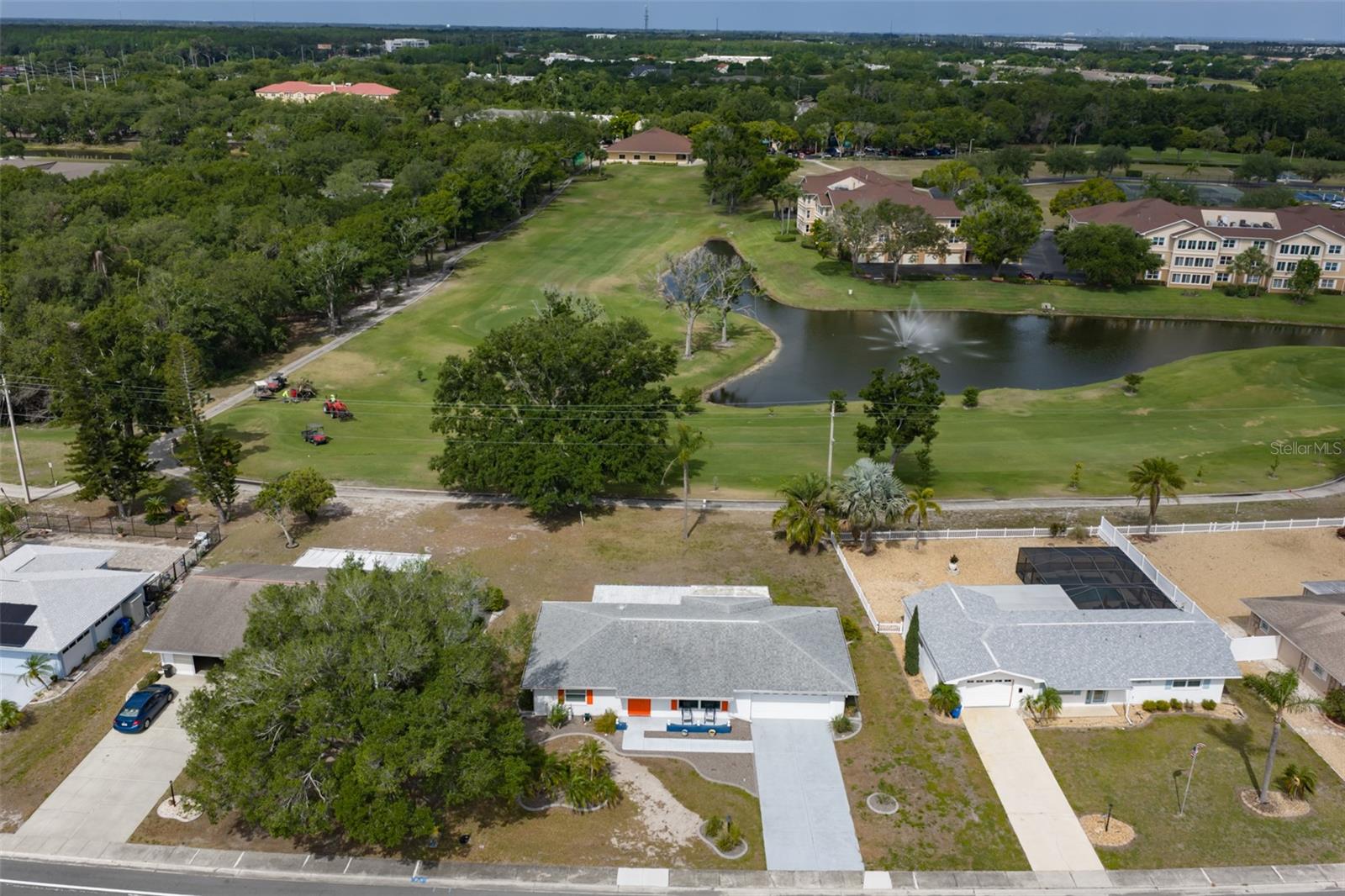 Image 21 of 51 For 1222 Del Webb Boulevard