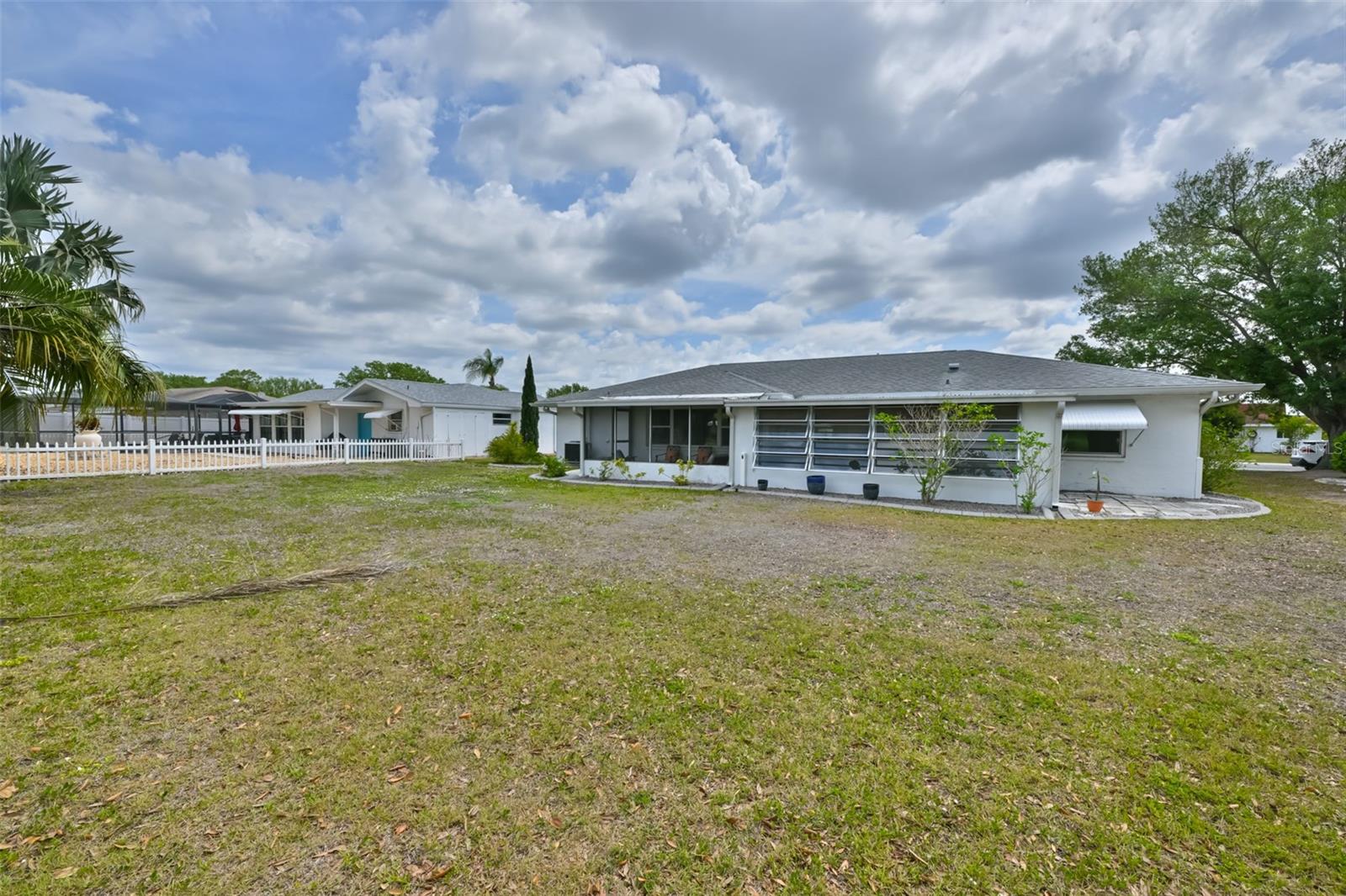 Image 32 of 51 For 1222 Del Webb Boulevard