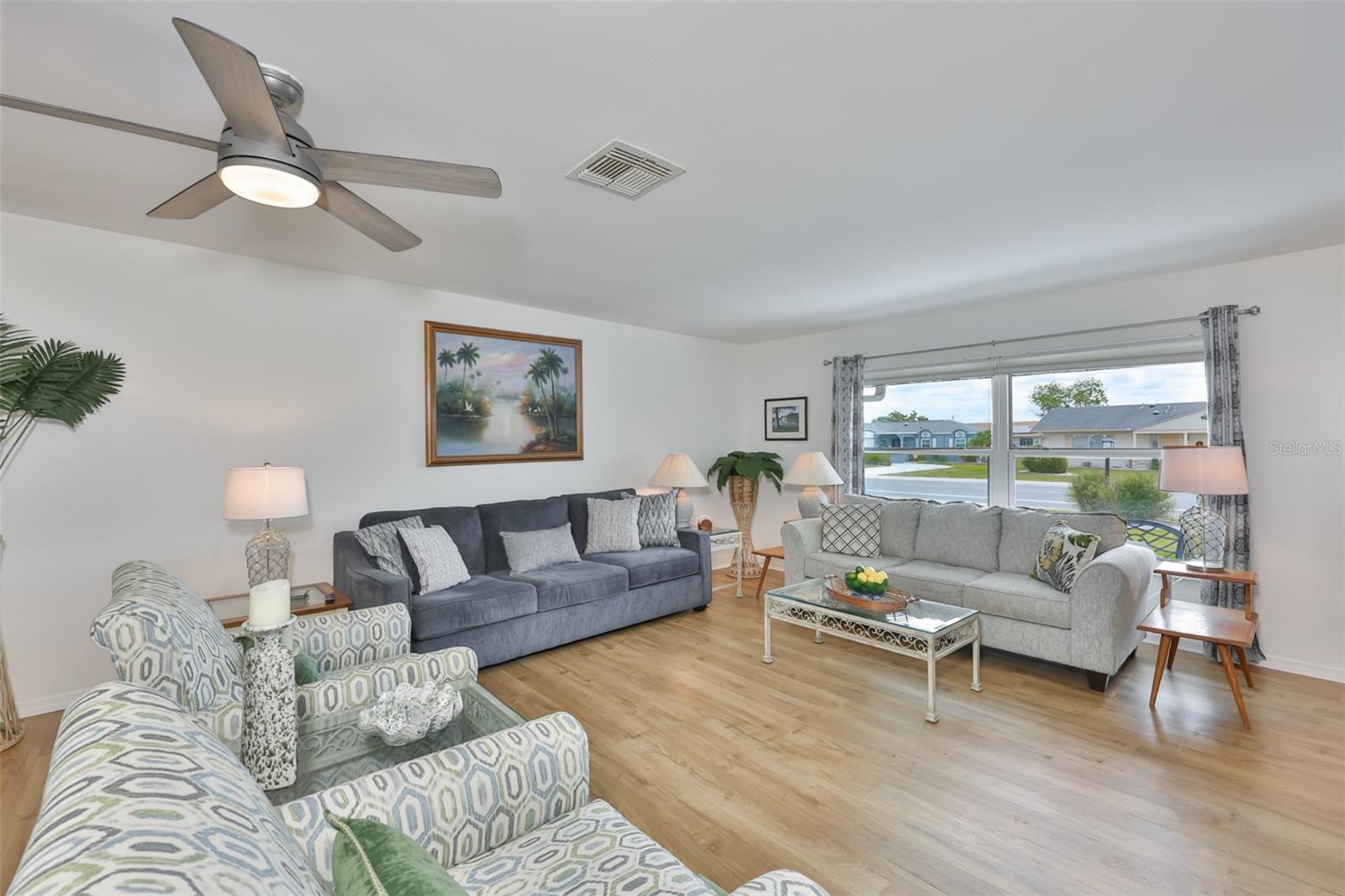 Image 9 of 51 For 1222 Del Webb Boulevard