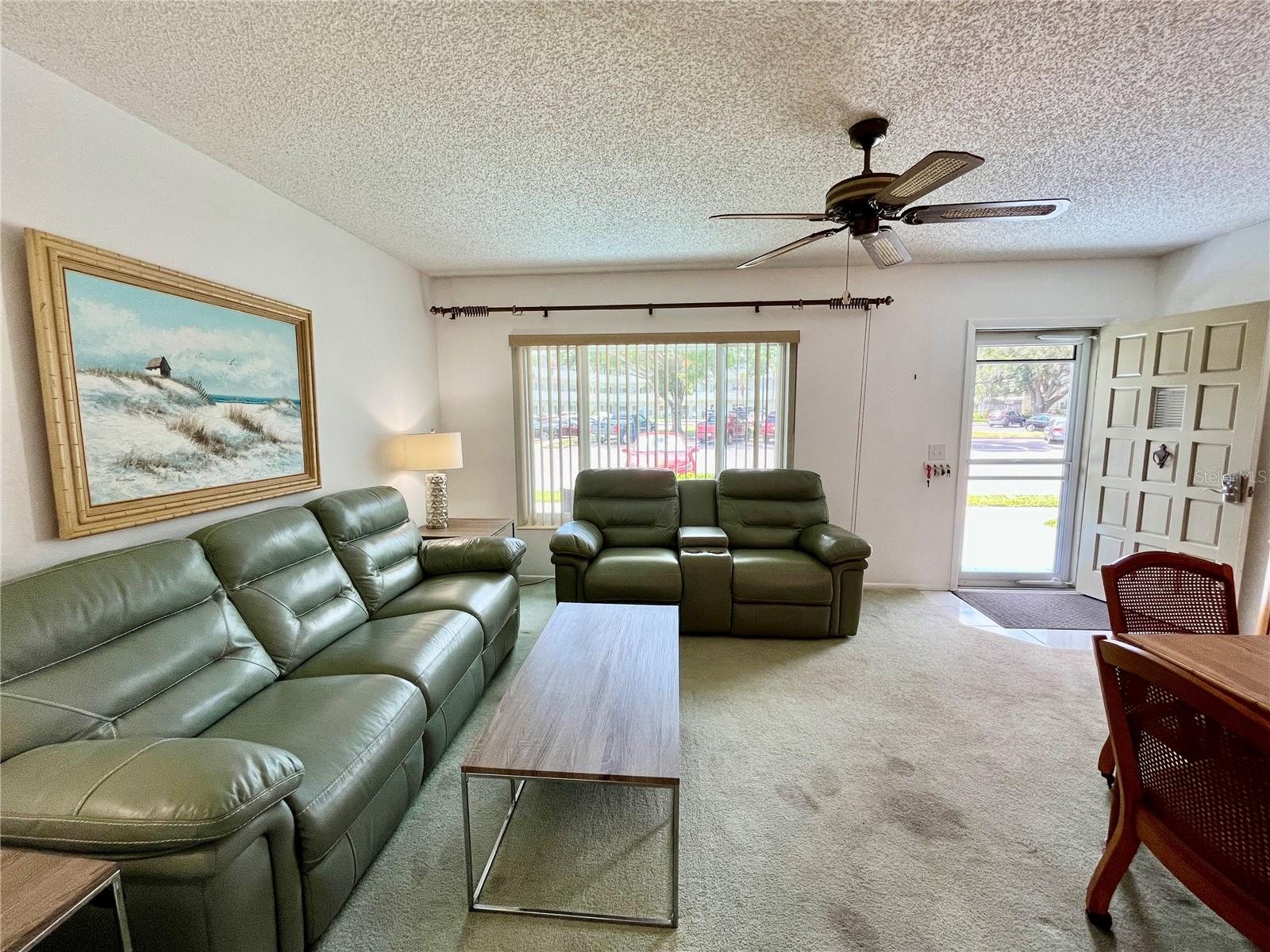 Image 7 of 49 For 2391 Sumatran Way 17