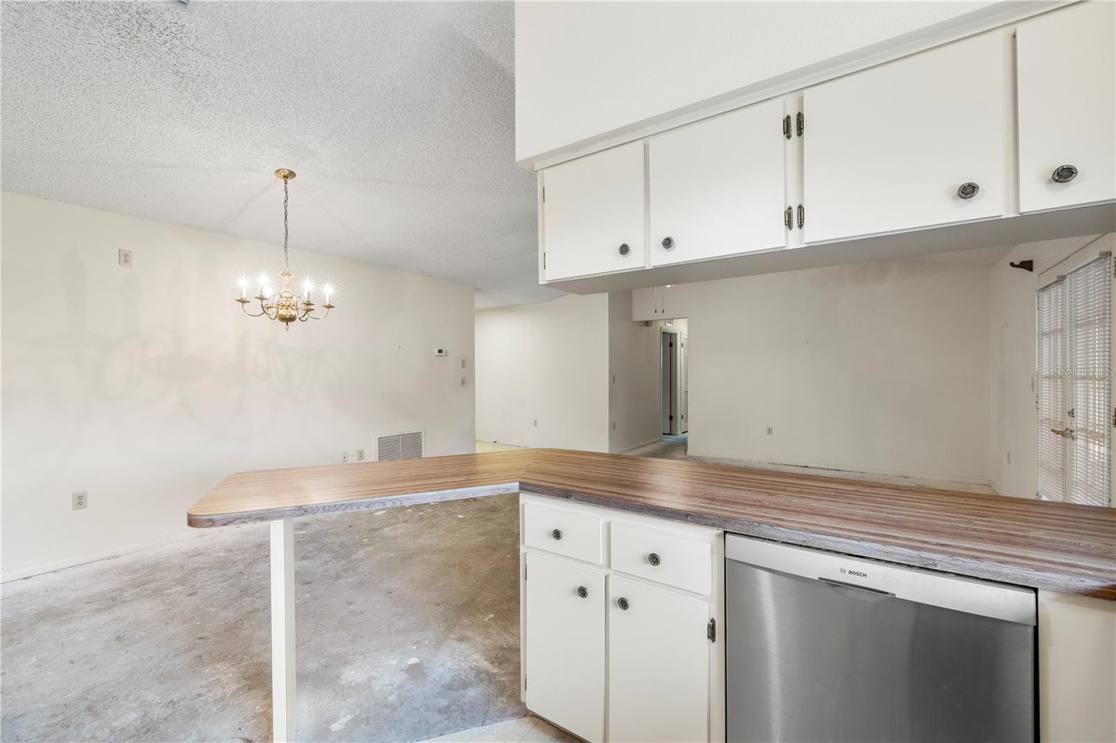 Image 13 of 45 For 277 Overstreet Court