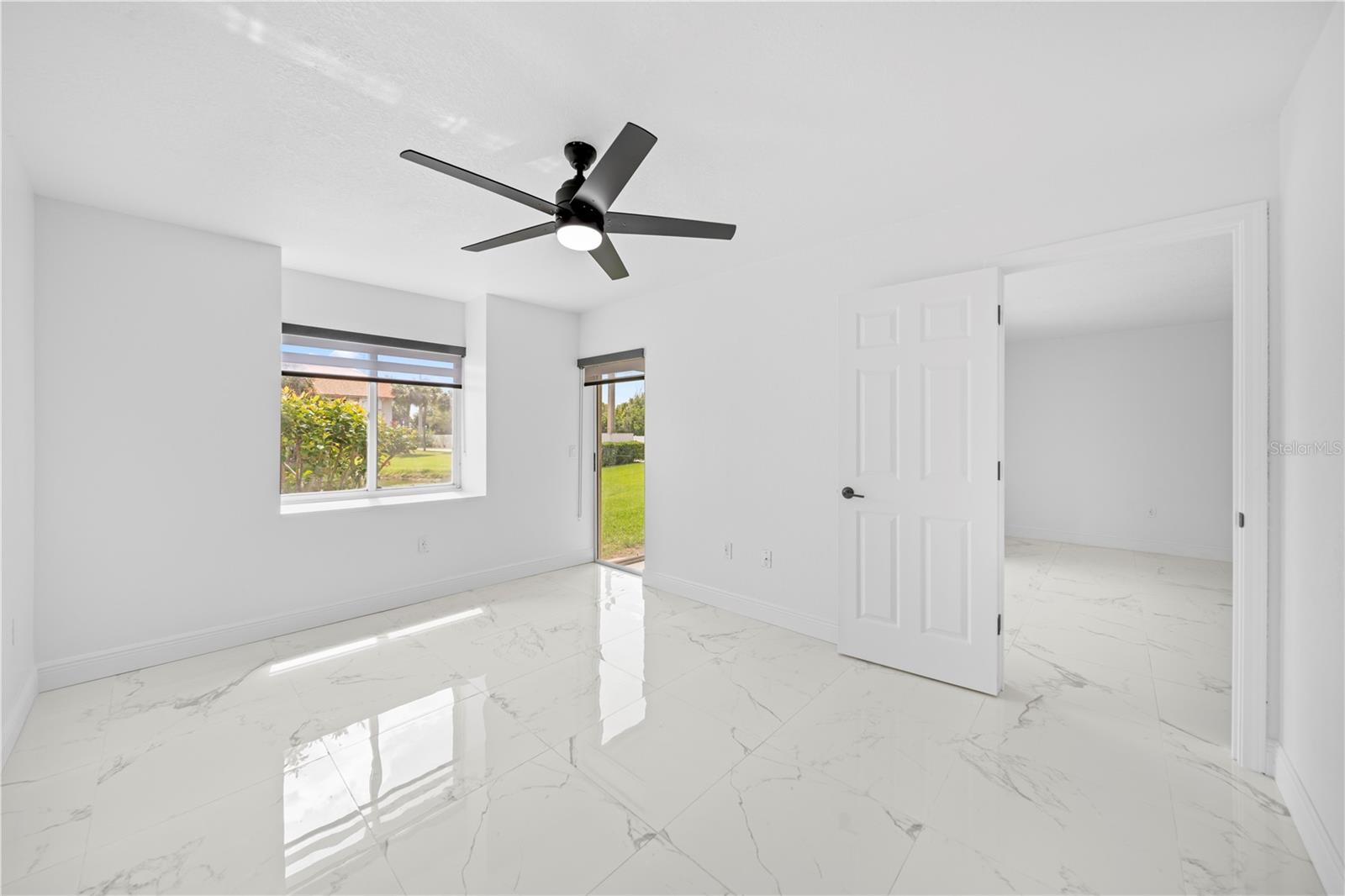 Image 11 of 39 For 4306 Madeira Court 3335