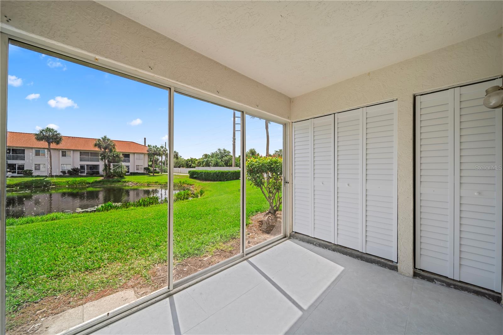 Image 23 of 39 For 4306 Madeira Court 3335
