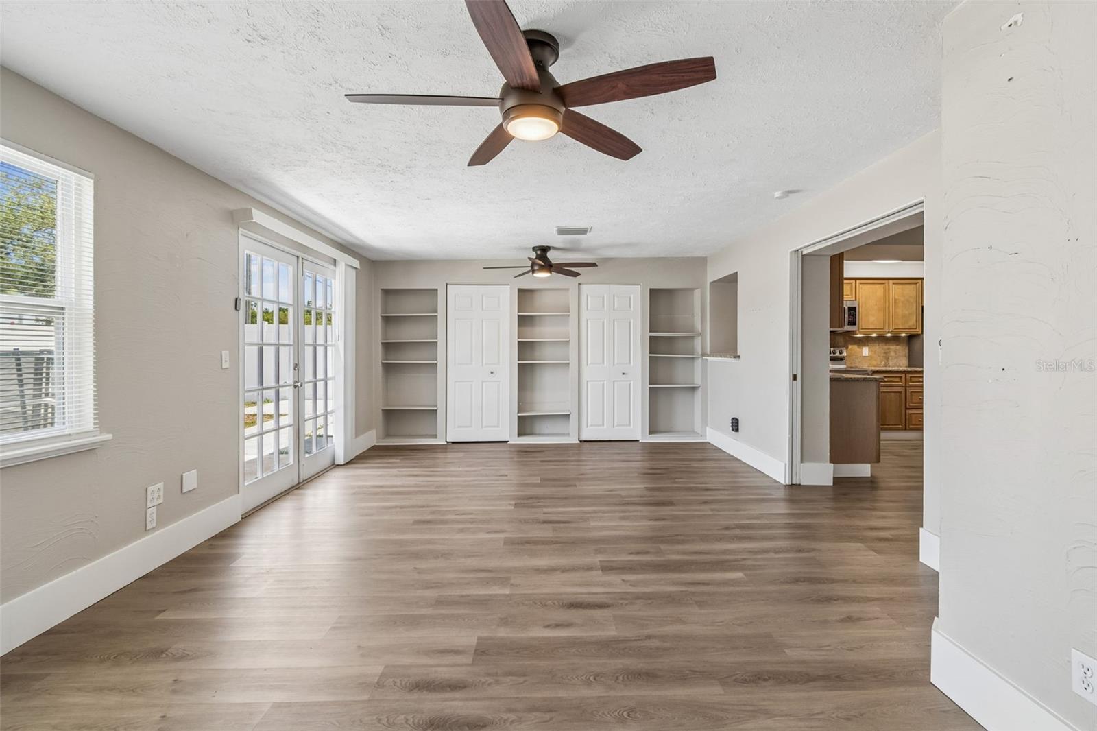 Image 14 of 53 For 13691 Serena Drive