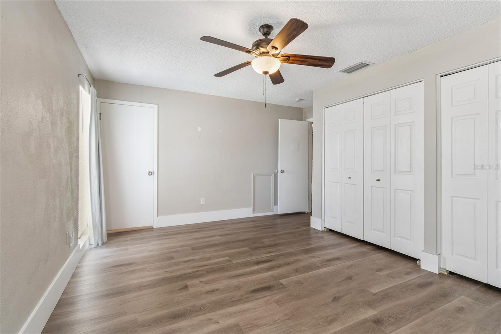 Image 19 of 53 For 13691 Serena Drive
