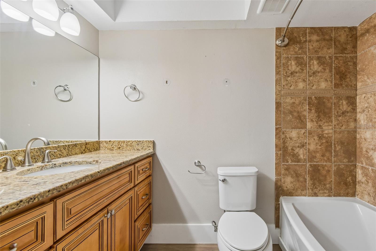 Image 29 of 53 For 13691 Serena Drive