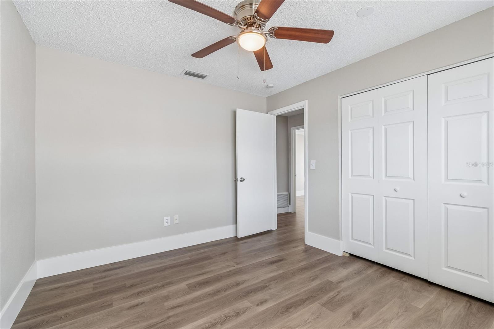 Image 36 of 53 For 13691 Serena Drive