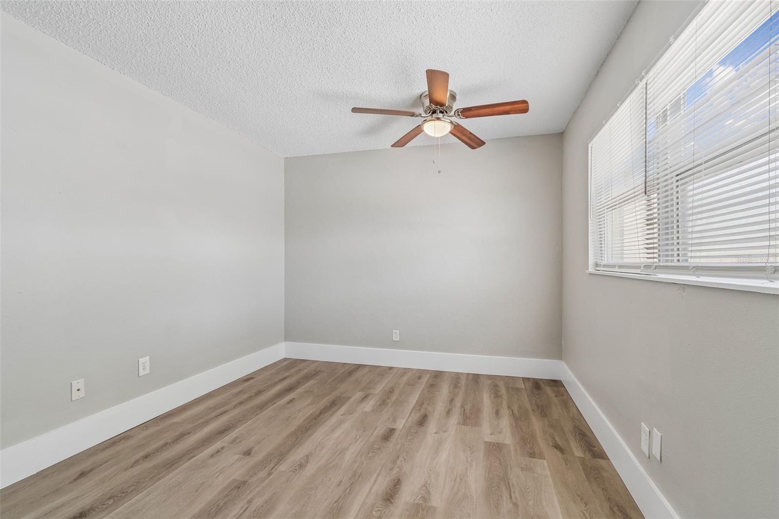 Image 41 of 53 For 13691 Serena Drive