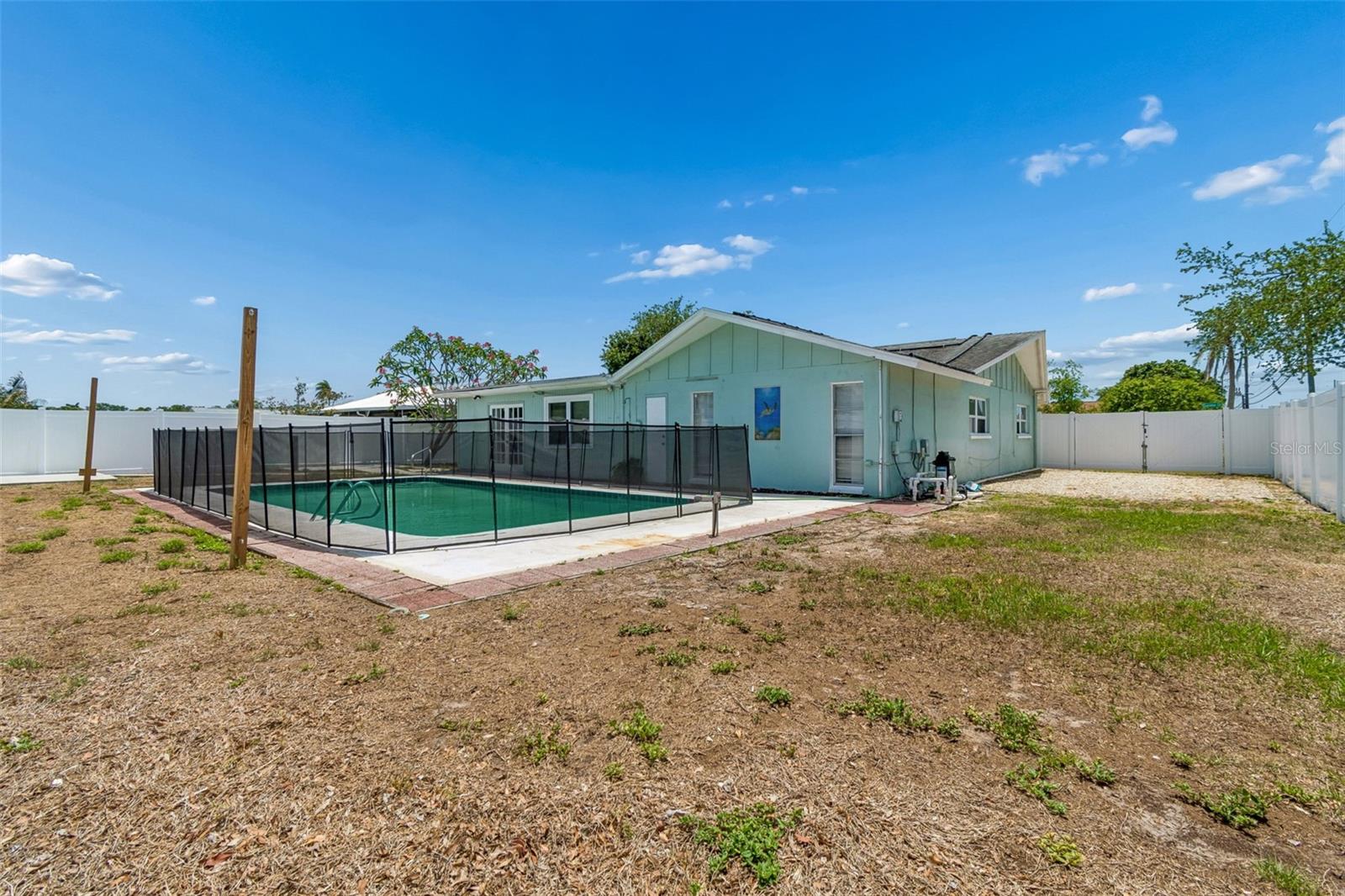 Image 46 of 53 For 13691 Serena Drive