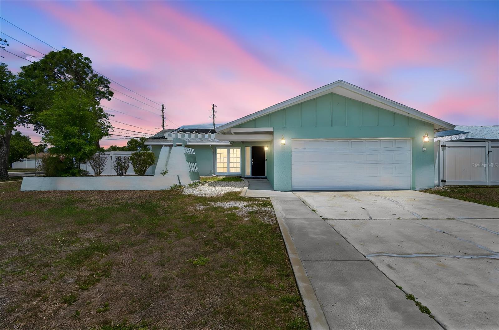 Image 50 of 53 For 13691 Serena Drive