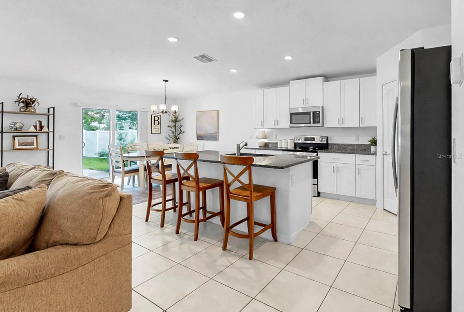 Image 7 of 73 For 13256 Great Plains Drive