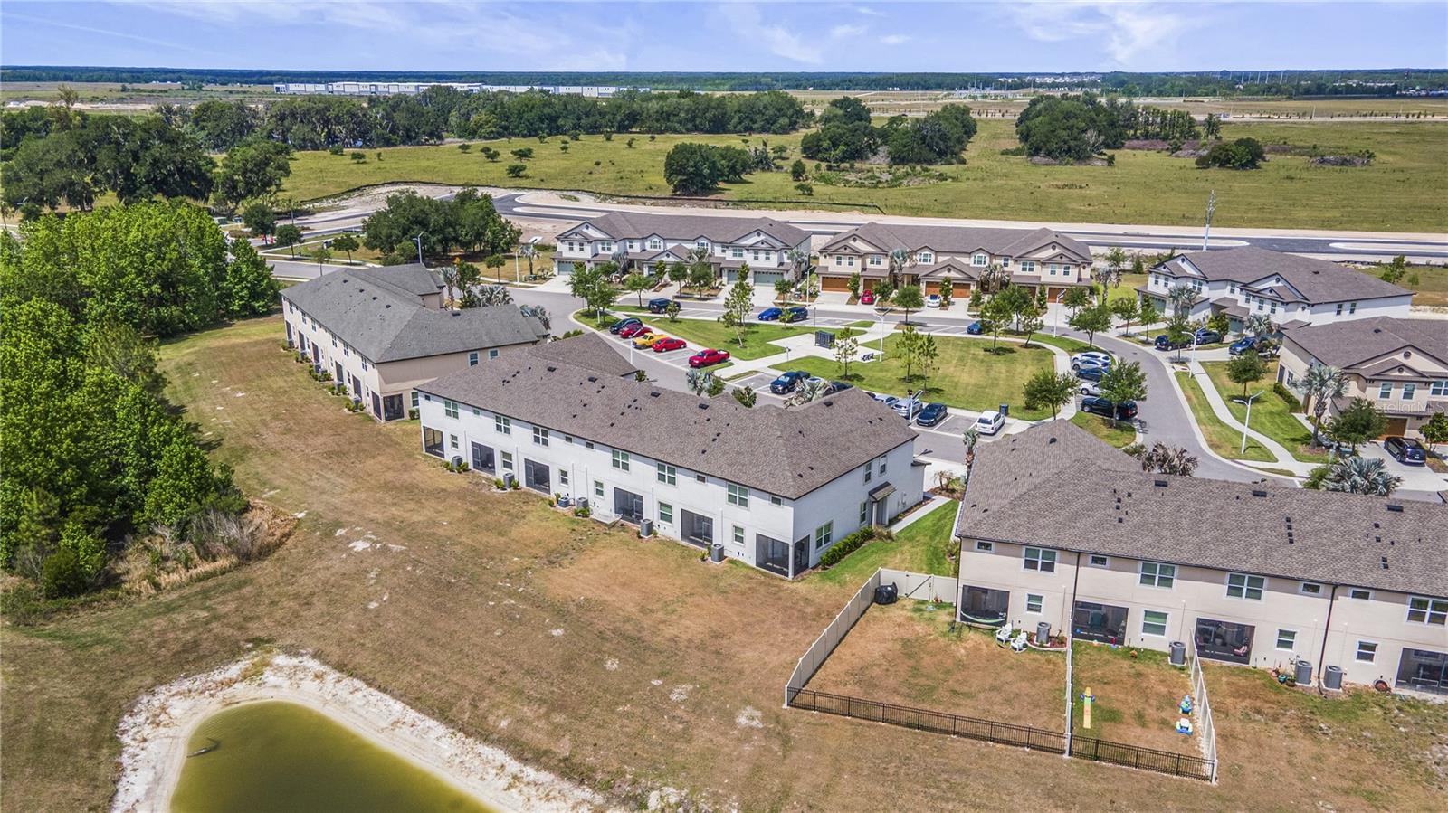 Image 27 of 66 For 11240 Cay Spruce Way