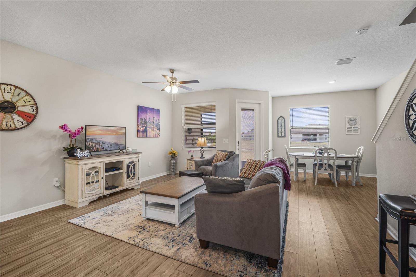 Image 9 of 66 For 11240 Cay Spruce Way