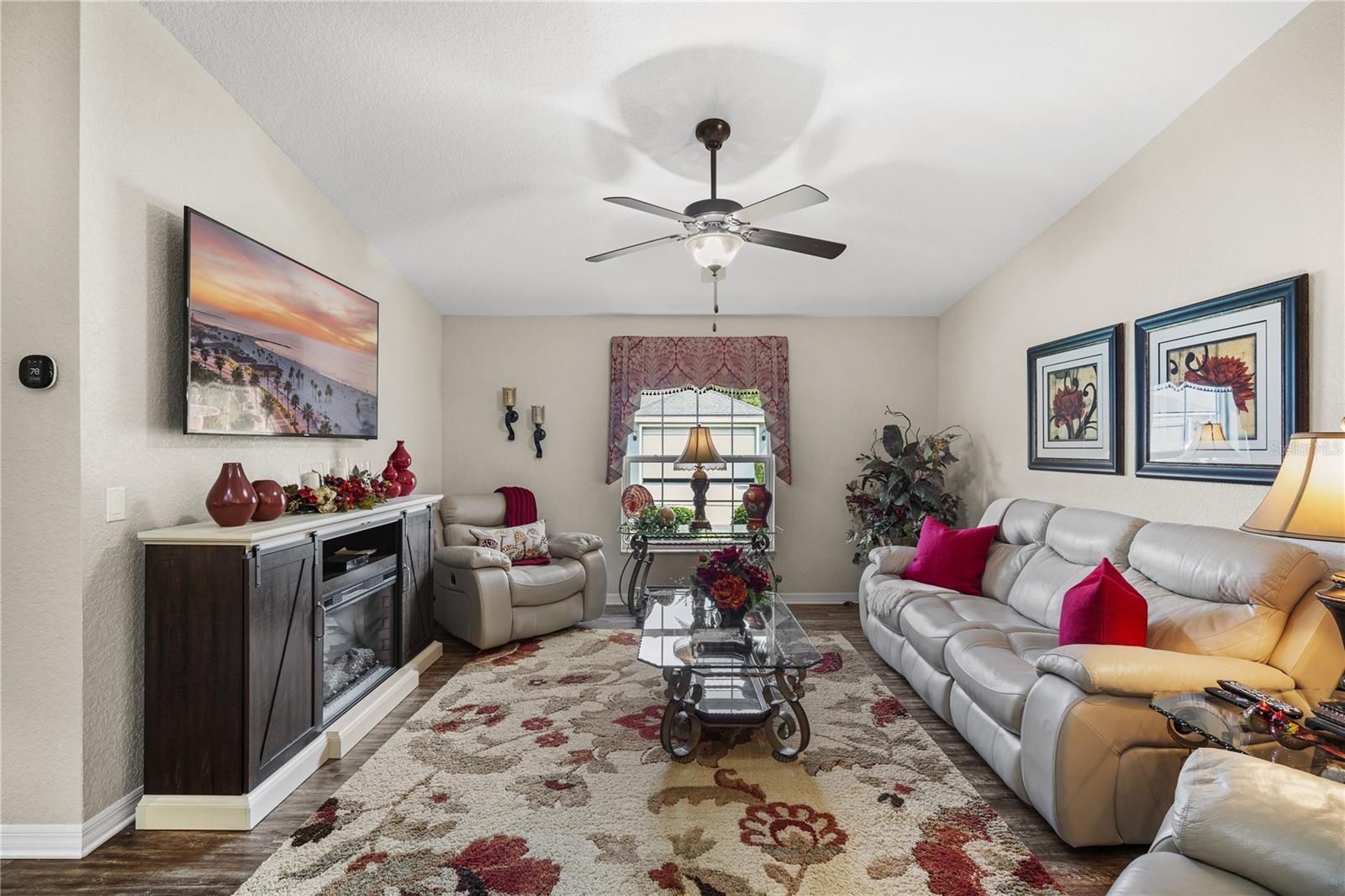 Image 4 of 33 For 6781 Basswood Circle